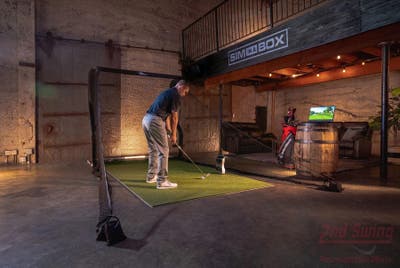 Foresight Sim-In-A-Box Par Golf Simulator