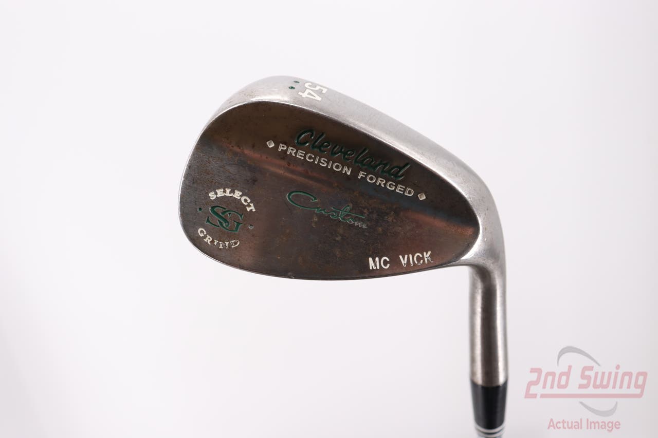 Cleveland 2012 588 Chrome Wedge Sand SW 54° True Temper Dynamic Gold X100 Steel X-Stiff Right Handed 35.75in