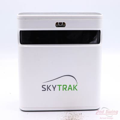 Average 8.0 SkyTrak ST+ Launch Monitor